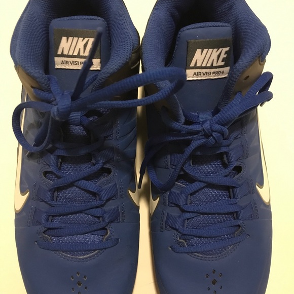 Woman’s Nike Air Visi Pro 4 Basketball Shoes - Picture 2 of 4
